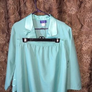 Nice power skirt suite